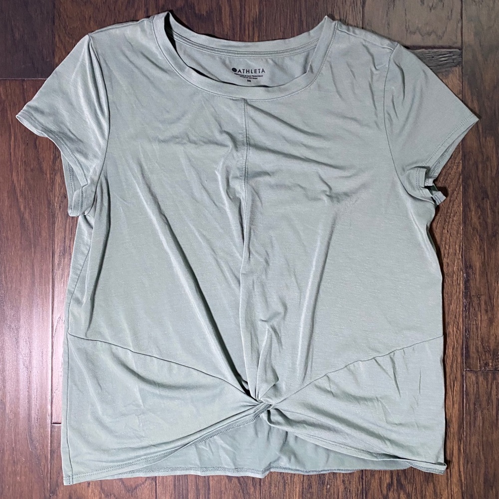 Athleta shirt. Size medium.